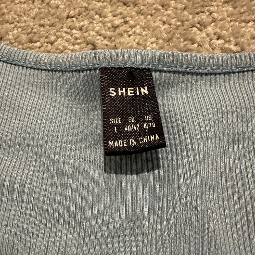 SHEIN Ribbed Crop Tank – Size L (US 8-10) - Picture 2 of 4